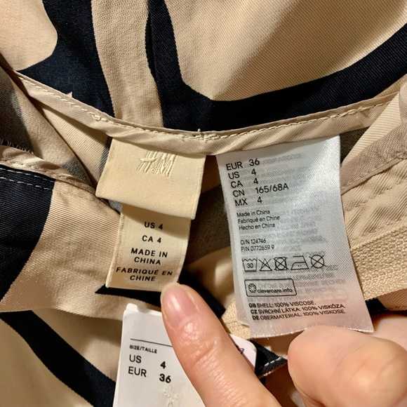 H&M Viscose Twill Shorts - Picture 8 of 8